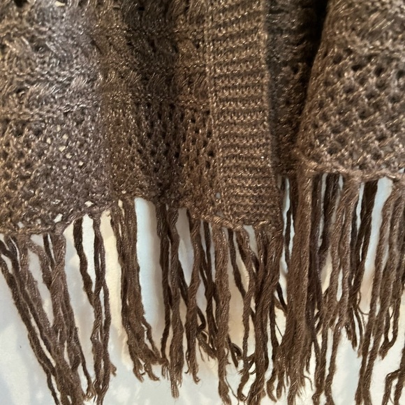 Medium - Picture 2 of 3